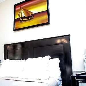 The Mt Hotel